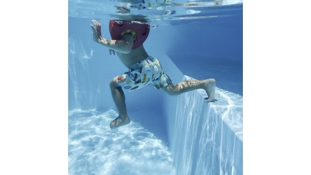 Piscina NEMO 4.3 x 3 – H.1.18 m con spiaggia, azzurro chiaro, con supporti fissati al calcestruzzo