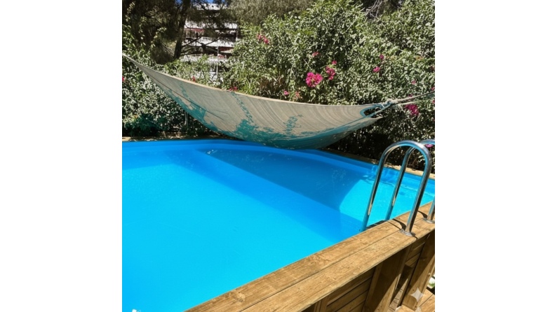 Piscina NEMO 4.3 x 3 – H.1.31 m con spiaggia, azzurro chiaro, con supporti da cementare