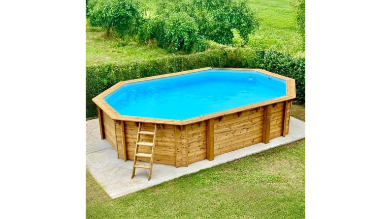 Piscina in legno NEMO 7.3 x 3.97 - H.1.45 m, grigio, con supporti fissati al calcestruzzo
