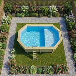 Piscina in legno NEMO 5.79 x 3.49 – H.1.45 m con spiaggia, azzurro chiaro, con supporti fissati al calcestruzzo