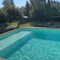 Piscina in legno AQUA 6.1 x 2.85 – H.1.31 m con spiaggia, sabbia, con supporti da cementare
